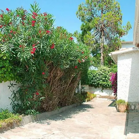 Holiday home House 'el Recreo' In *